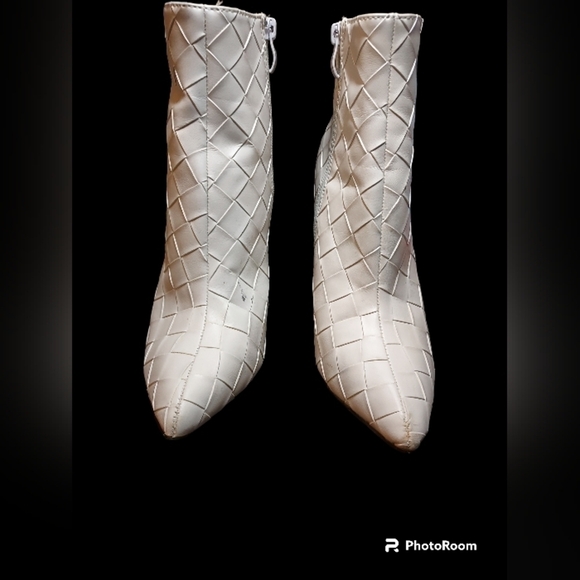 She & In size 39 (8) block heels faux Leather woven look white - Picture 13 of 16